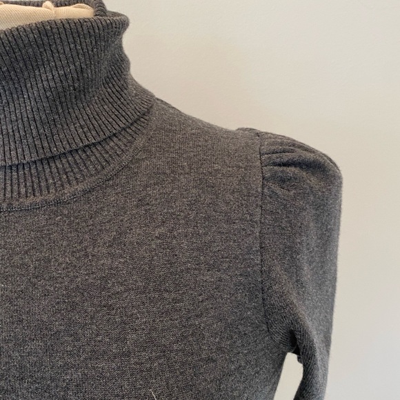 Express Womens Gray Knit Turtleneck Fitted Dress with Short Sleeves / Size XS - Picture 3 of 8